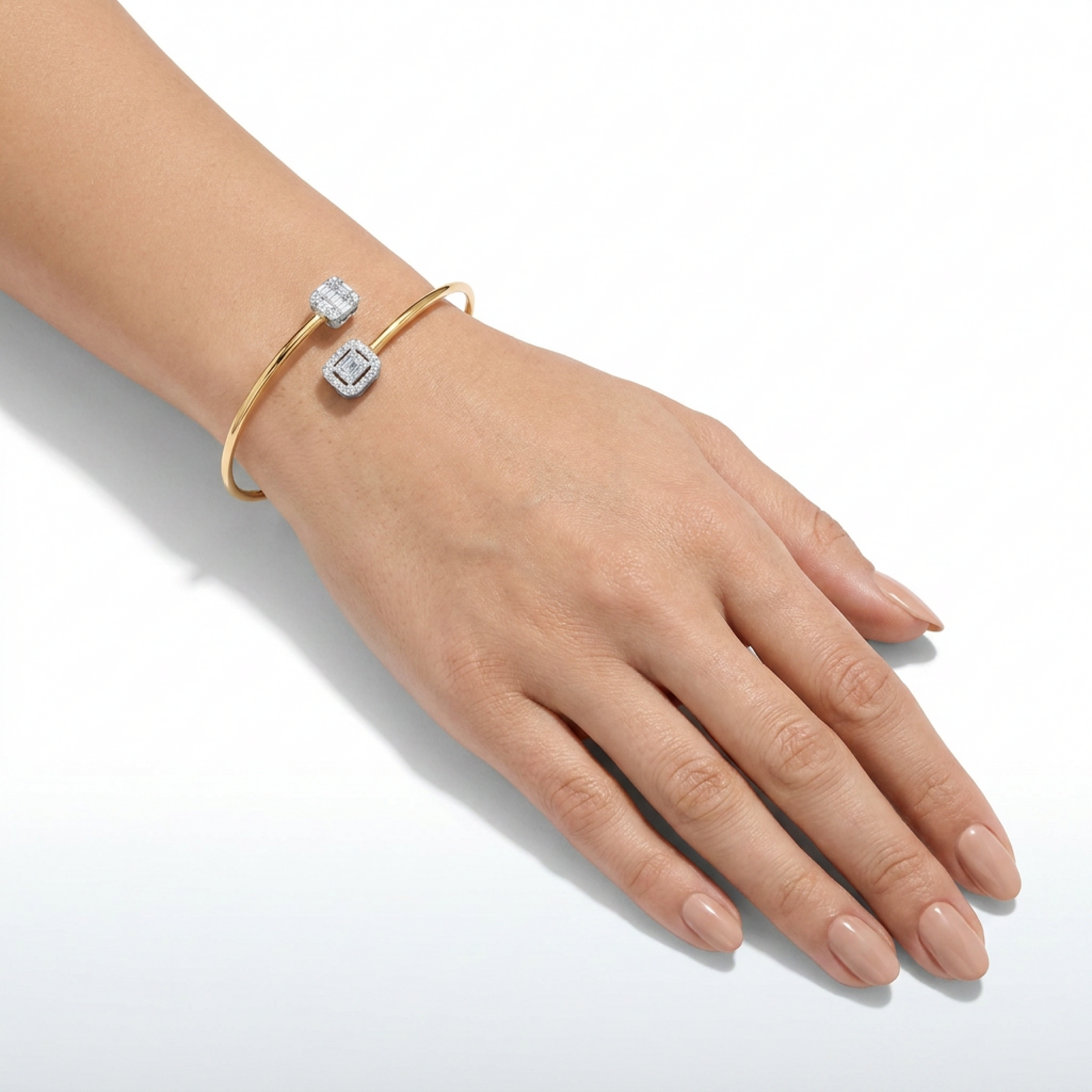 Diamond Bangle DBA110