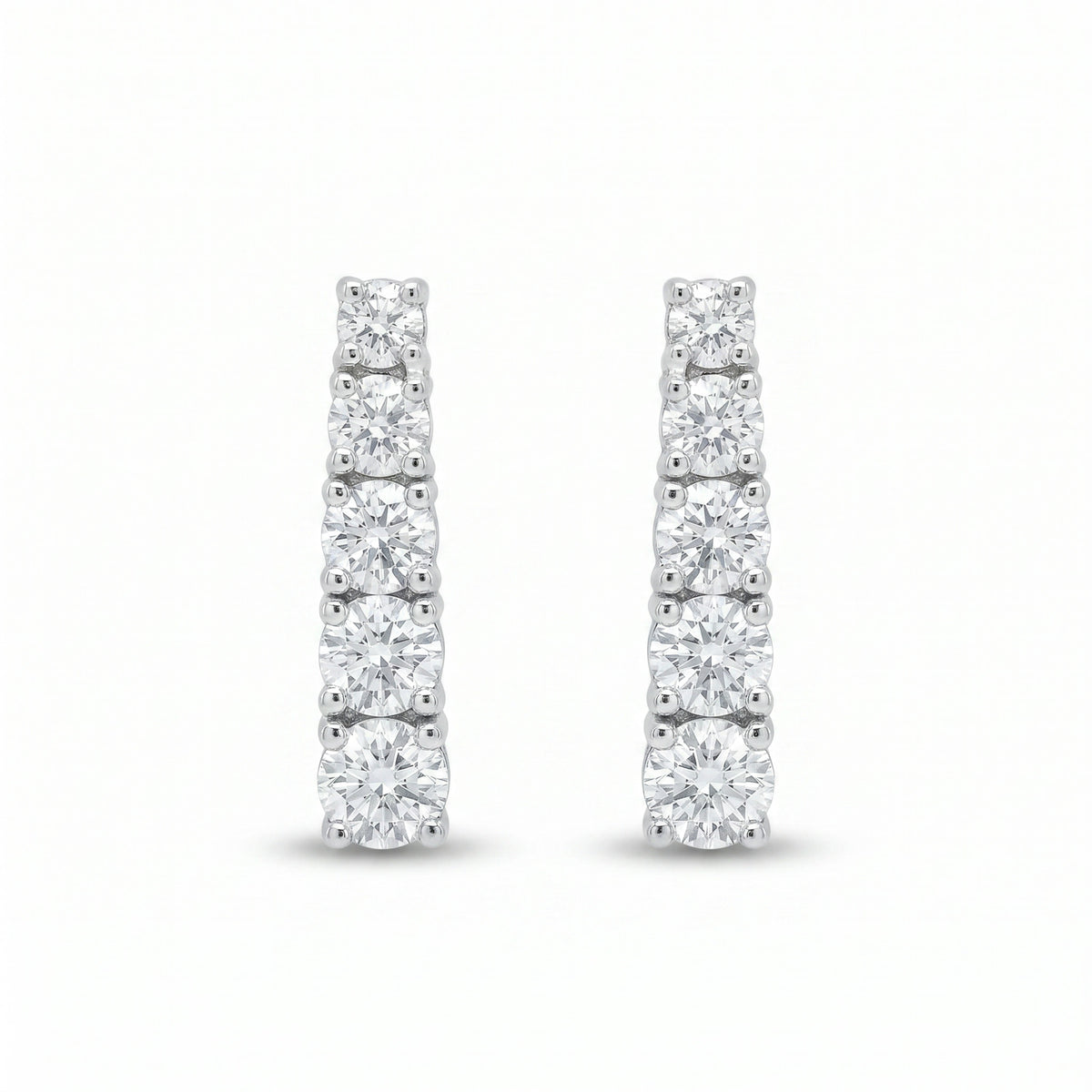 Diamond Earring DEA180