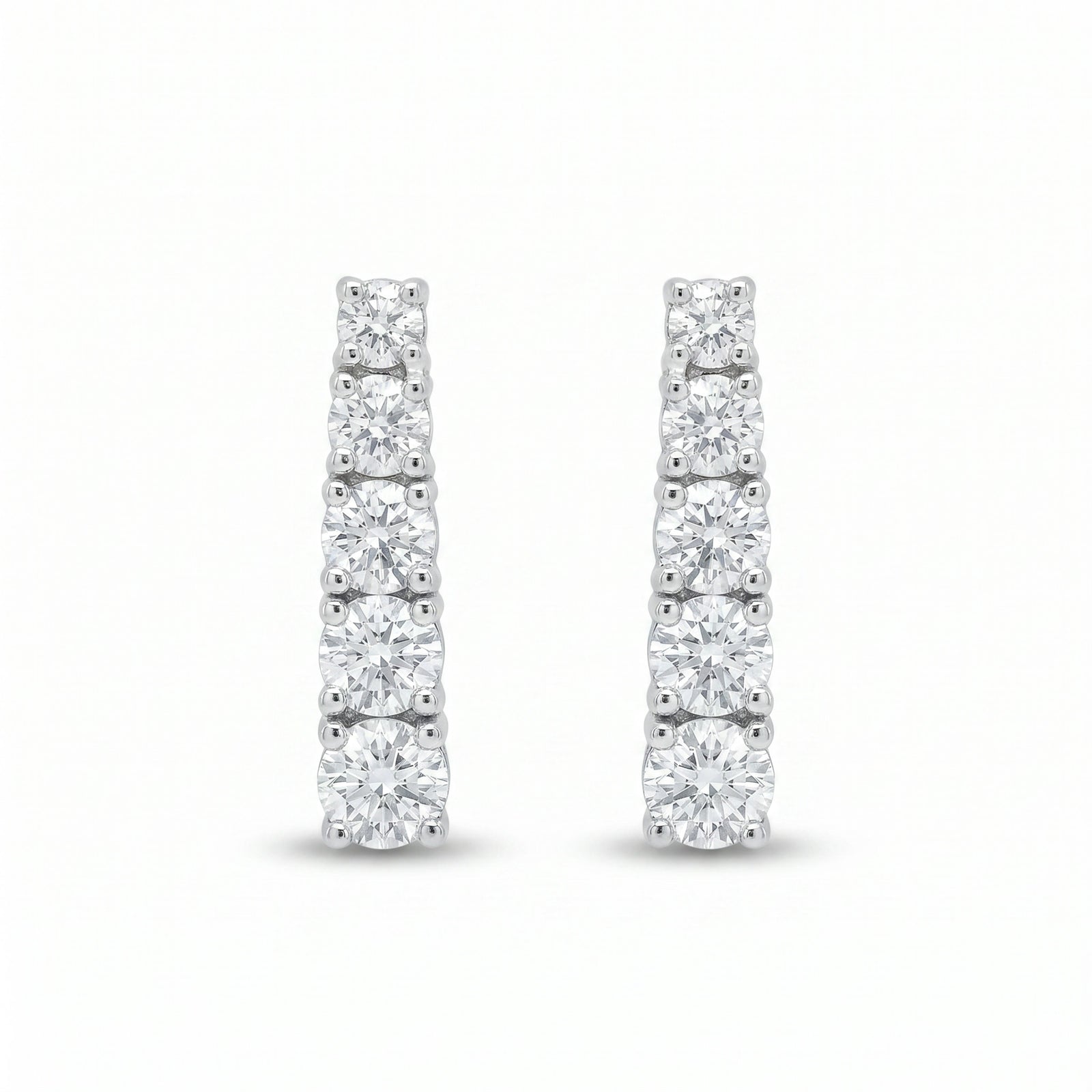 Diamond Earring DEA180
