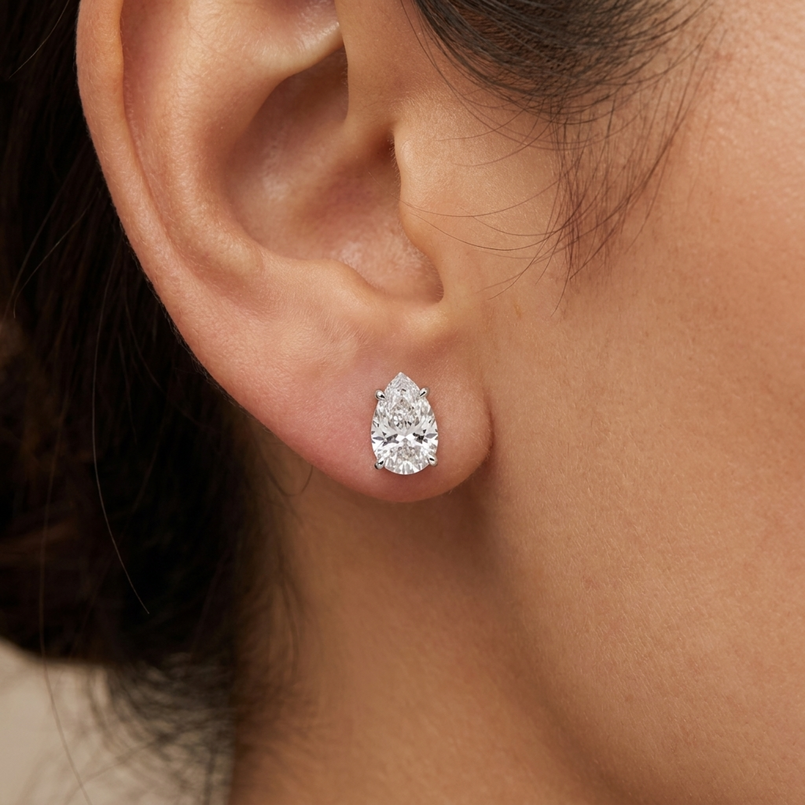 Lab Diamond Earring LDE146